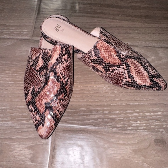 H&M Pointed Mules:Dark beige/Snakeskin-patterned Size 8 - Picture 12 of 12